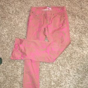Lilly Pulitzer pink and green pattern pants
